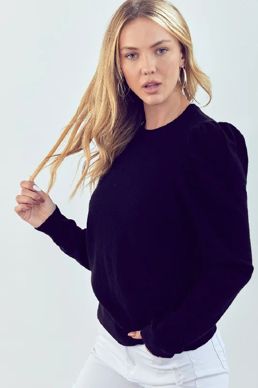 Black Classic Crew Neckline Pullover