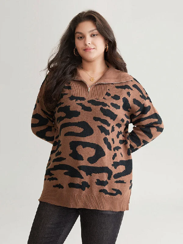 Leopard Graphic Half Zip Polo Knit Pullover